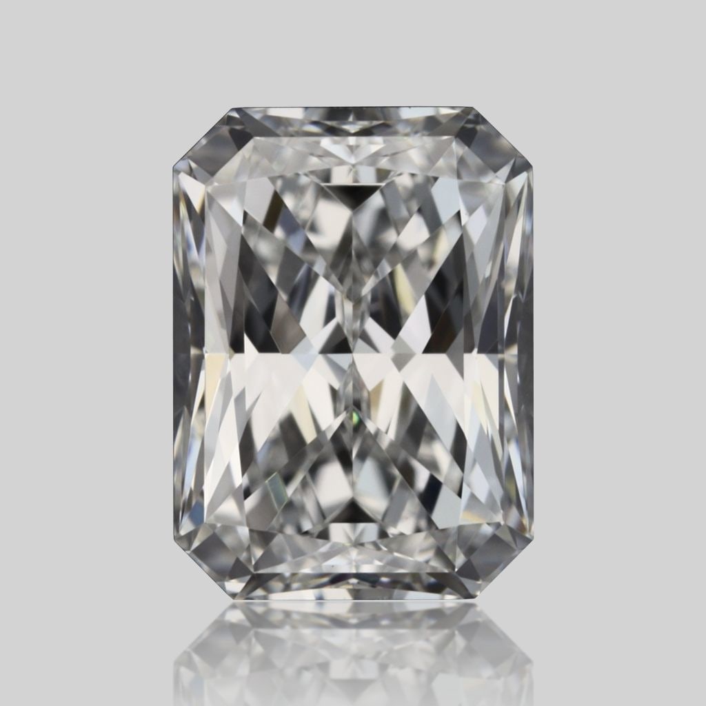 GIA Radiant 0.73ct E VVS1 - Loose Natural Diamond: GIA Radiant 0.73ct E VVS1 - Loose Natural Diamond GIA certified, this 0.73ct E VVS1 diamond boasts exceptional clarity and cut quality, with a high level of polish and symmetry. Its natural origin