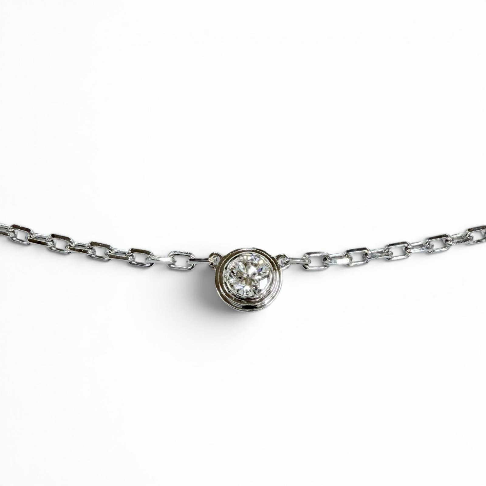 CARTIER White Gold (18K): CARTIER White Gold (18K) Cartier White Gold (18K) Necklace37 cm - 40 cm / 14.56'' - 15.74'' necklace with a 4.2mm / 0.16'' pendant features a diamond stone set in white gold (18K). The necklace is