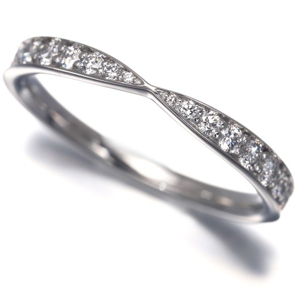 Tiffany&Co. Ring Diamond Harmony Us5.5 950 Platinum: Tiffany&Co. Ring Diamond Harmony Us5.5 950 Platinum Tiffany & Co.'s Harmony collection features a stunning diamond ring set in 950 platinum, showcasing a natural diamond with a unique carat weight. Th