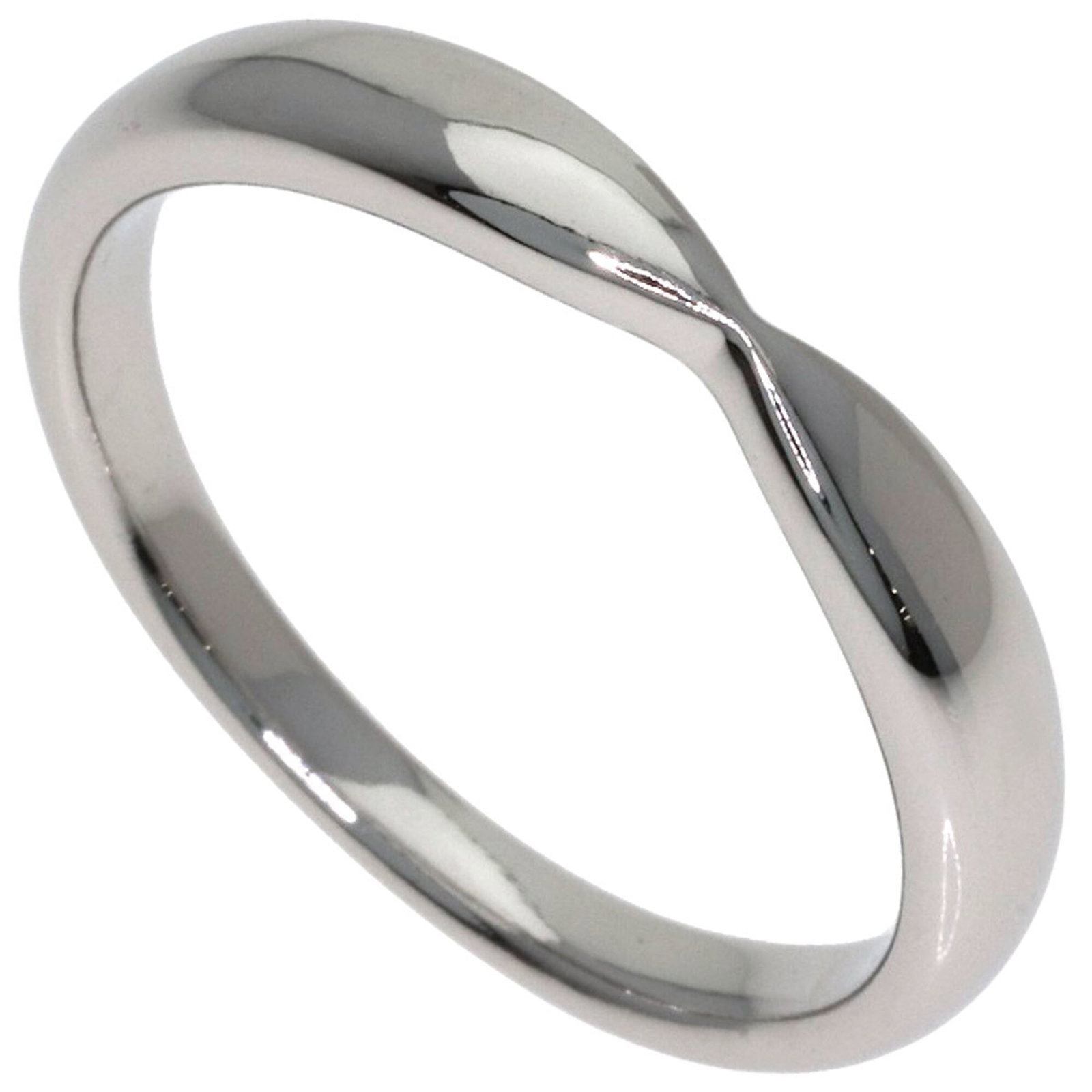 TIFFANY Wedding Ring: TIFFANY Wedding Ring Platinum Tiffany wedding ring in excellent condition, featuring a 6 US size with a 3.1mm width and 4.3g weight. The ring bears minor signs of wear, including small scratches and