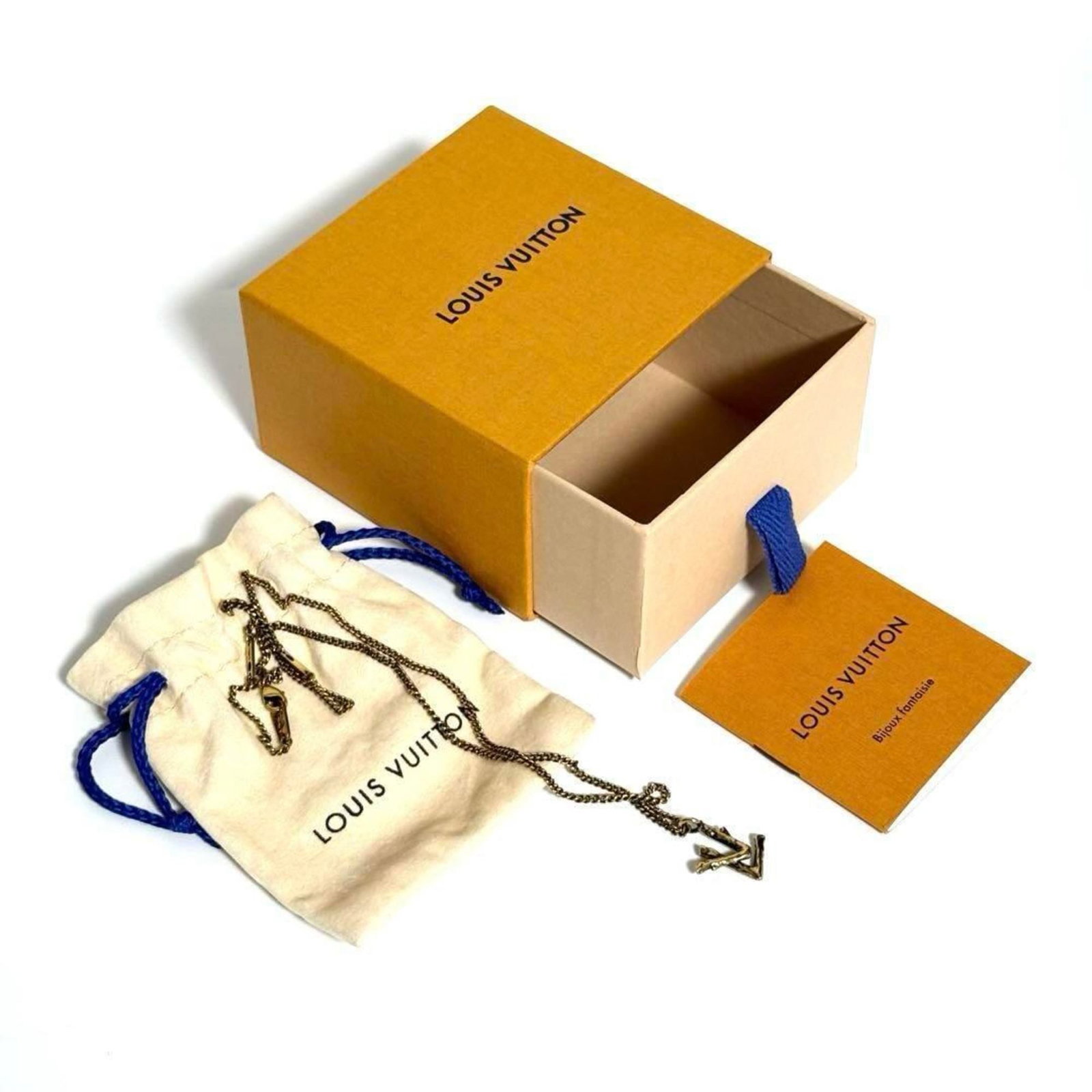 LOUIS VUITTON Metal - 10