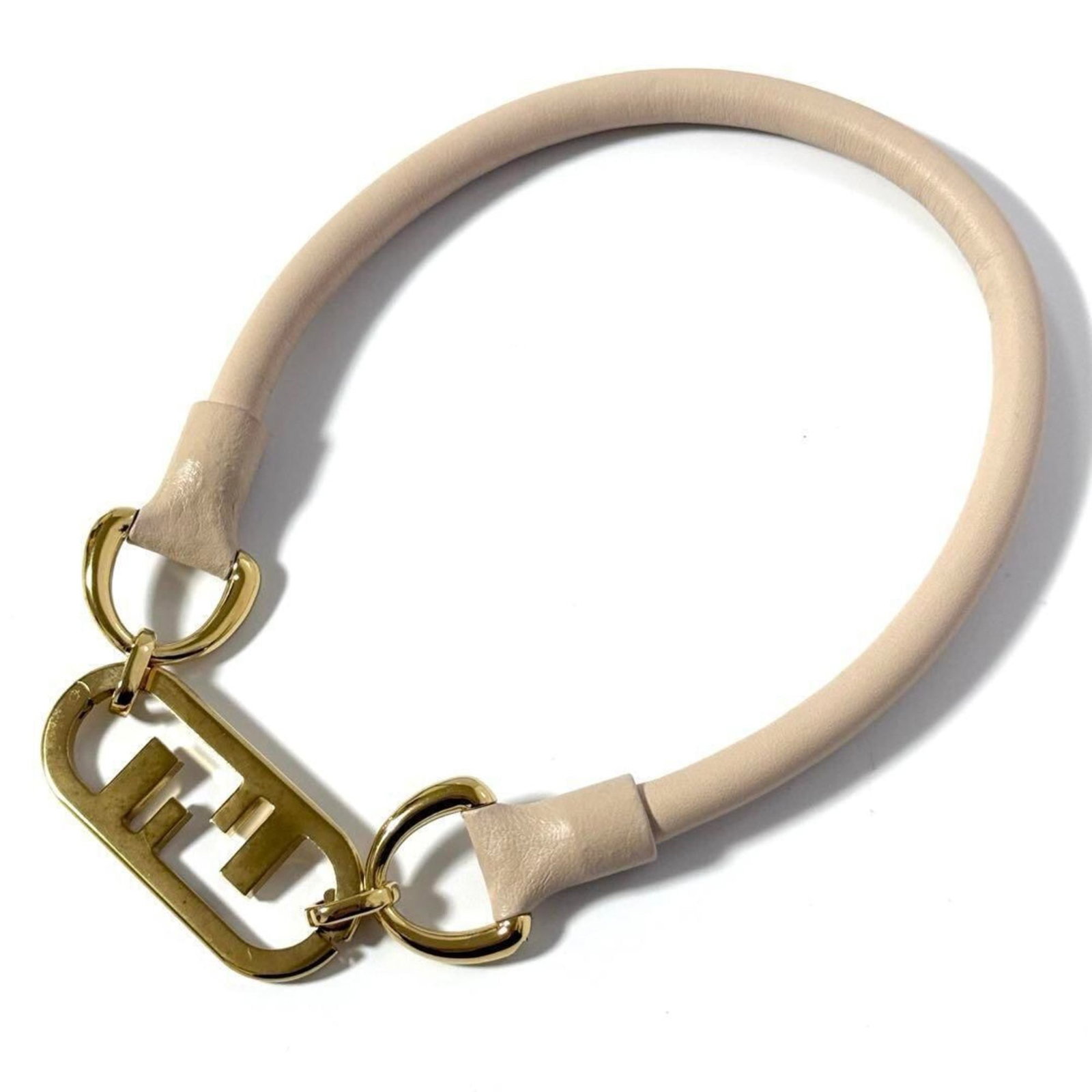 FENDI Leather Metal: FENDI Leather Metal Gently used Fendi leather metal choker necklace with a pendant, featuring a mix of premium materials and a classic design. The necklace has a 40 cm circumference and bears a
