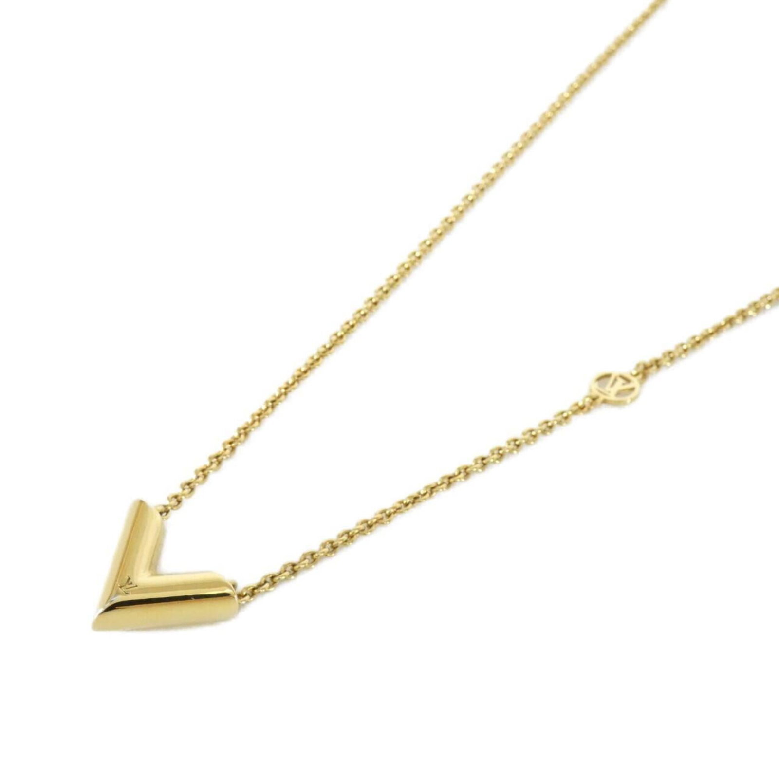 LOUIS VUITTON Gold: LOUIS VUITTON Gold Gold necklace from Louis Vuitton, featuring a 14mm x 16mm pendant, suitable for women with a neck circumference of 39.5 cm - 45 cm. The piece bears minor signs of wear, including sm