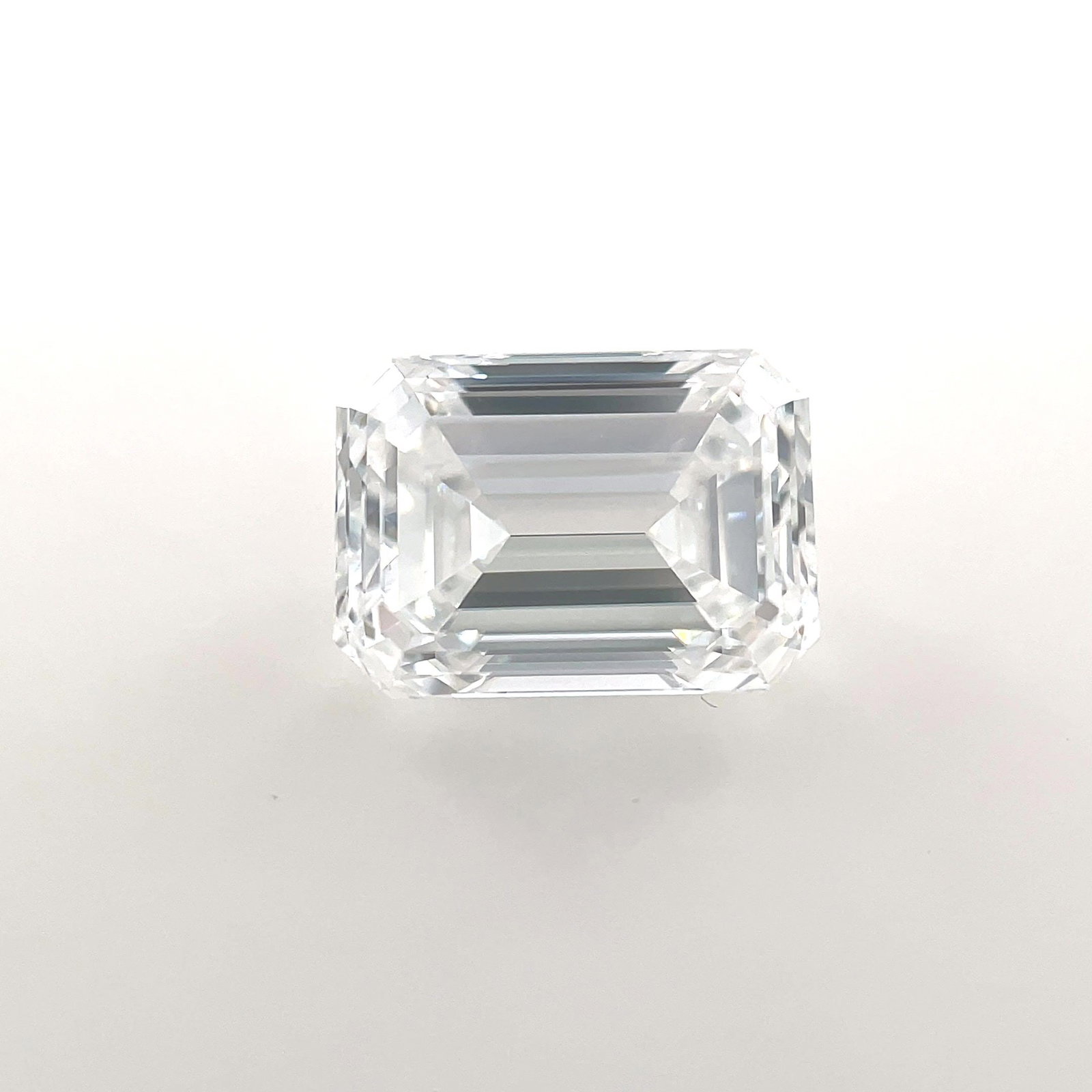 GIA Emerald 1.4ct D VVS2 - Loose Natural Diamond: GIA Emerald 1.4ct D VVS2 - Loose Natural Diamond GIA Emerald 1.4ct D VVS2 - Loose Natural DiamondThis exquisite 1.4 carat, D color, VVS2 clarity, loose natural diamond boasts exceptional polish and
