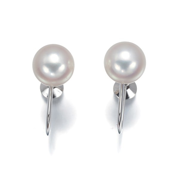 Mikimoto Earrings Akoya Pearl 7.2Mm Solitaire 18K 750 White Gold: Mikimoto Earrings Akoya Pearl 7.2Mm Solitaire 18K 750 White Gold 18k white gold earrings feature a stunning 7.2mm Akoya pearl solitaire, crafted in a sleek clip-on design. The cultured pearl is set