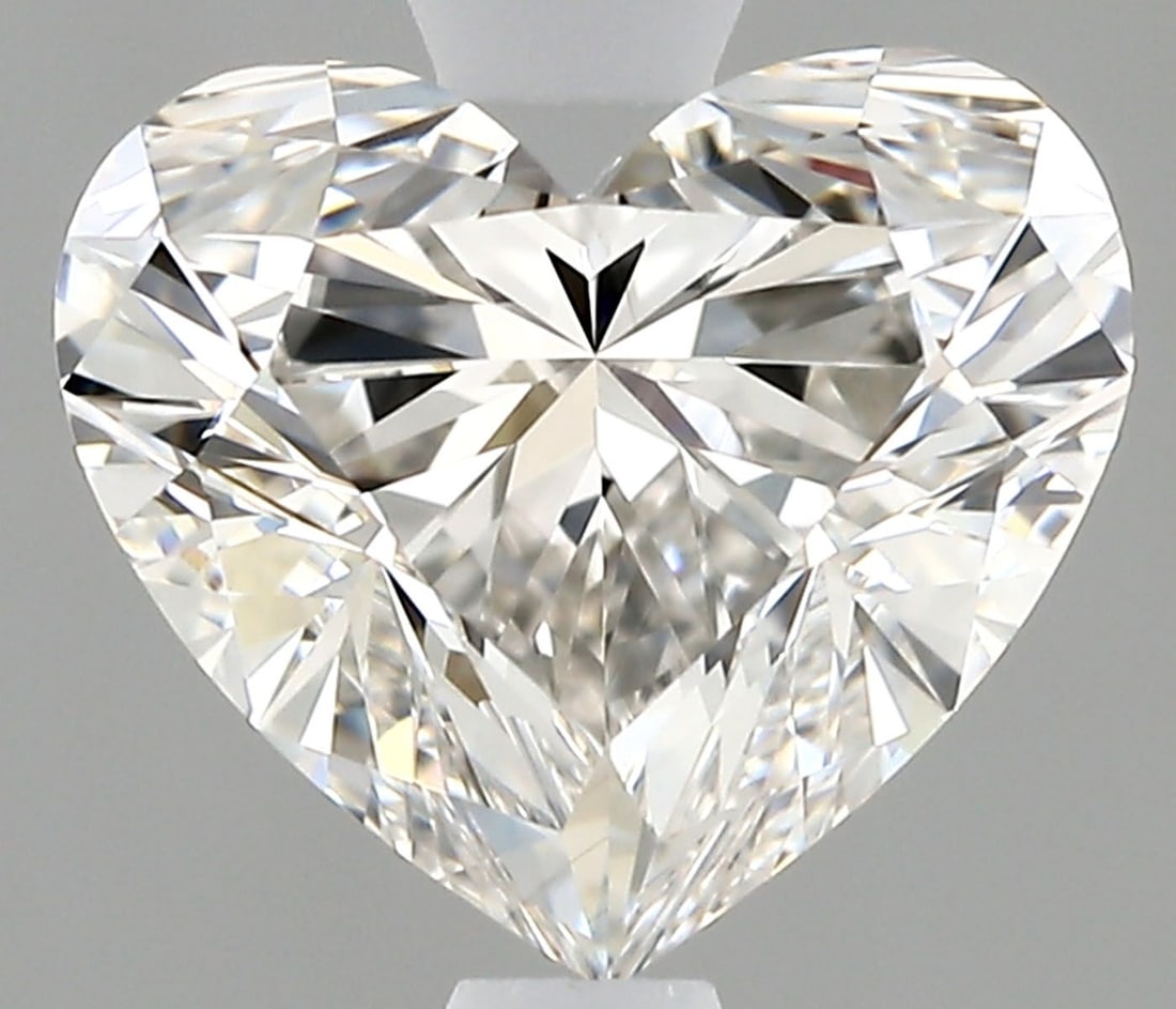 IGI Heart 1.5ct G VVS1 - Loose Natural Diamond: IGI Heart 1.5ct G VVS1 - Loose Natural Diamond 1.5ct G VVS1 natural diamond with excellent cut, color, clarity, and polish, featuring a high level of symmetry. This loose diamond is certified by the
