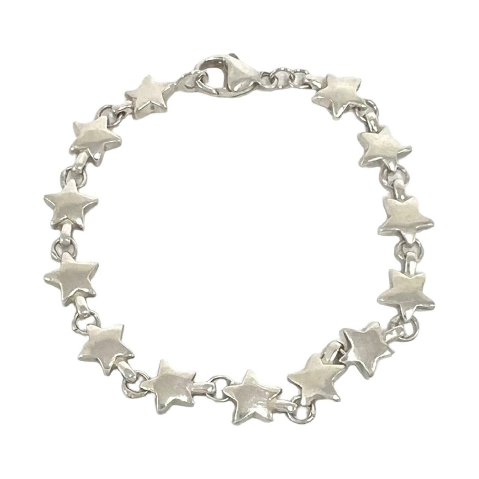 TIFFANY Charm Bracelet Silver 925: TIFFANY Charm Bracelet Silver 925 Silver 925 Tiffany Charm Bracelet with visible wear, scratches, and scuffs, offering a unique, pre-owned charm bracelet. This 16.5cm long piece is crafted from