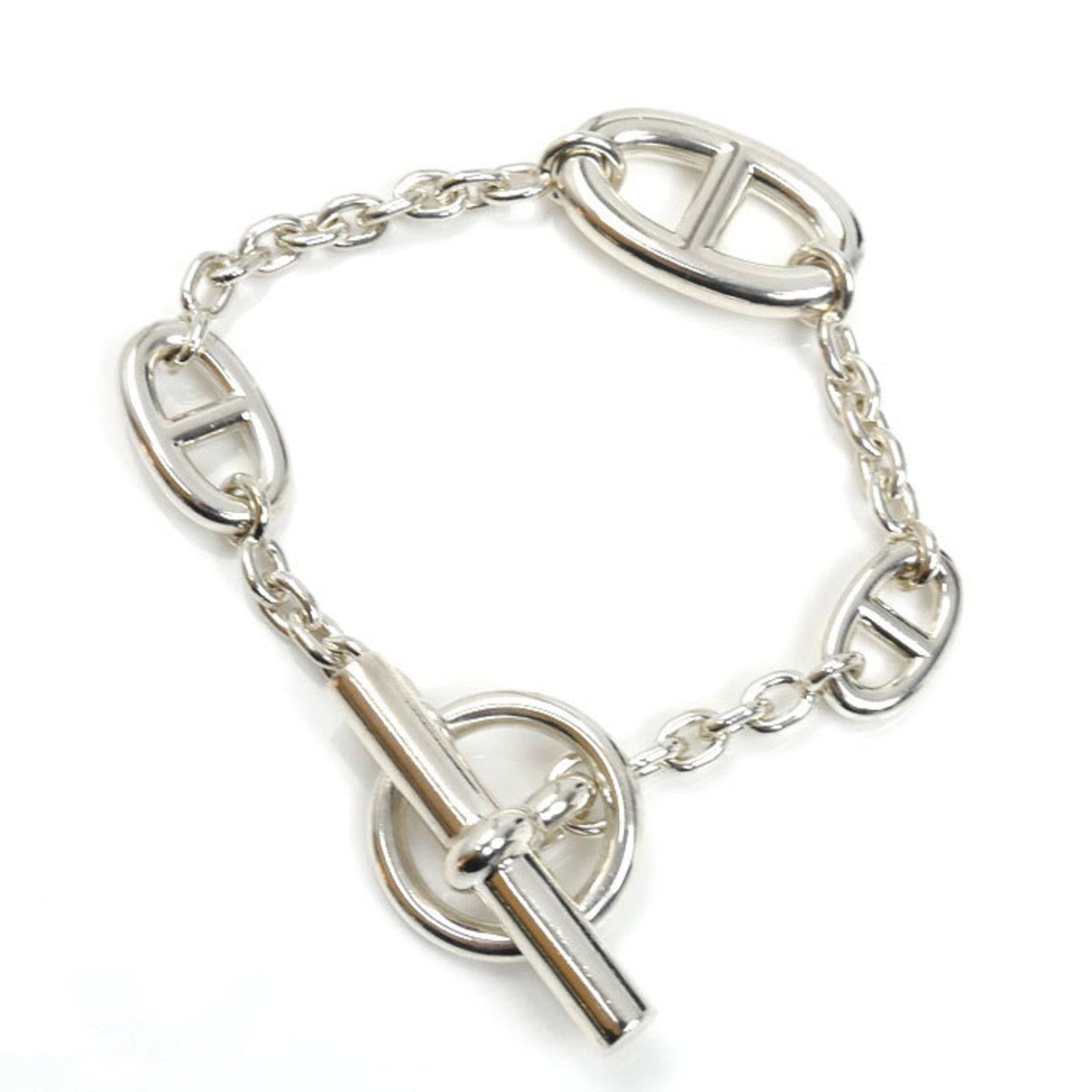 HERMES Charm Bracelet Silver 925: HERMES Charm Bracelet Silver 925 Silver 925 Charm Bracelet from Hermes, a French luxury brand, features a delicate 14cm length. The item showcases visible wear with scratches and scuffs, but remains
