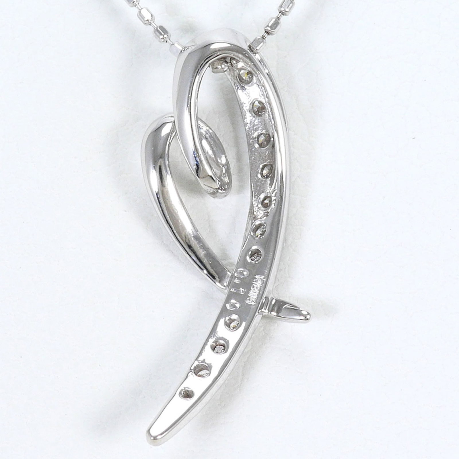 White Gold (18K) - 3