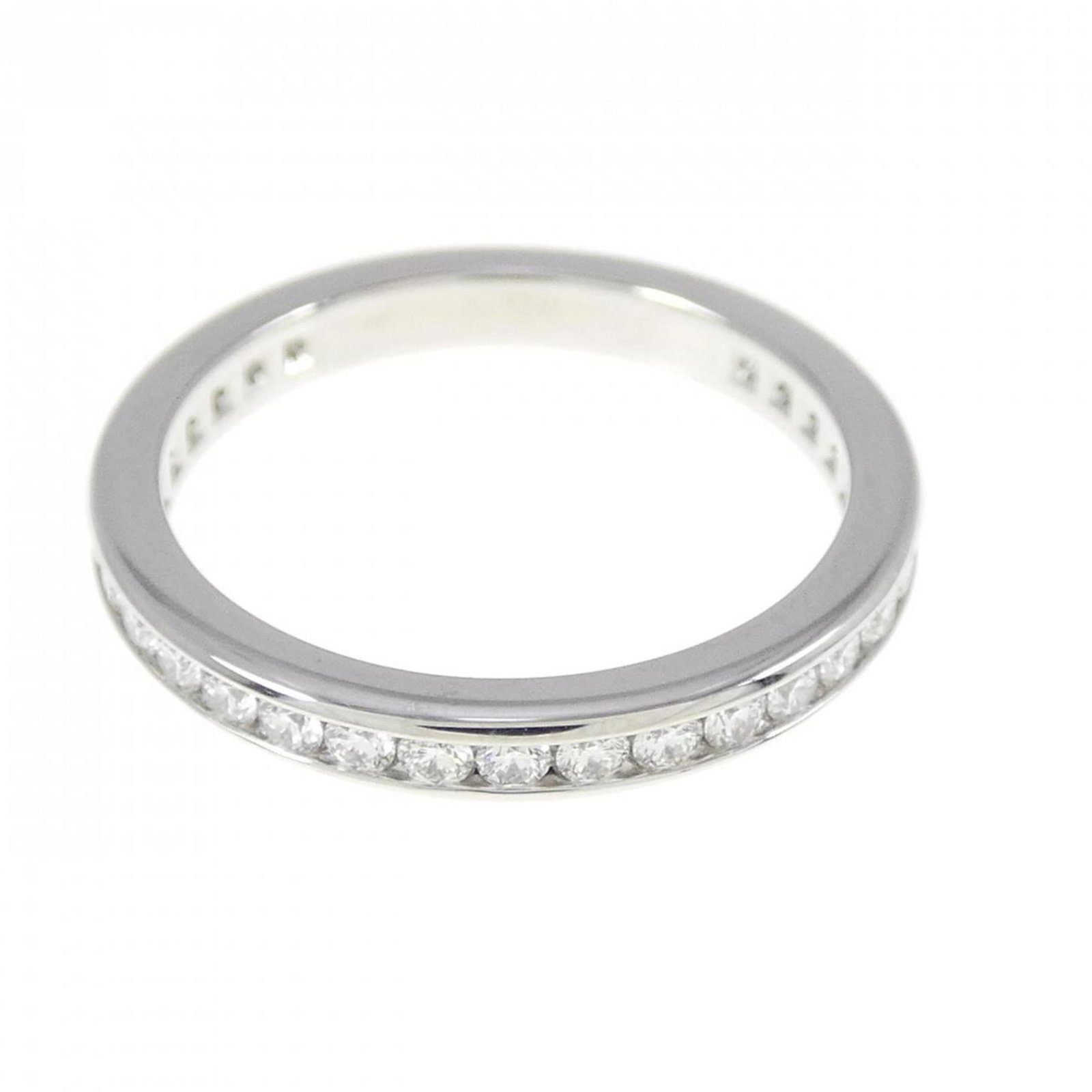TIFFANY Band Ring Platinum: TIFFANY Band Ring Platinum Platinum band ring from Tiffany, featuring a diamond stone, is available for purchase. The ring is made from high-quality platinum and boasts a classic design. Gently used w
