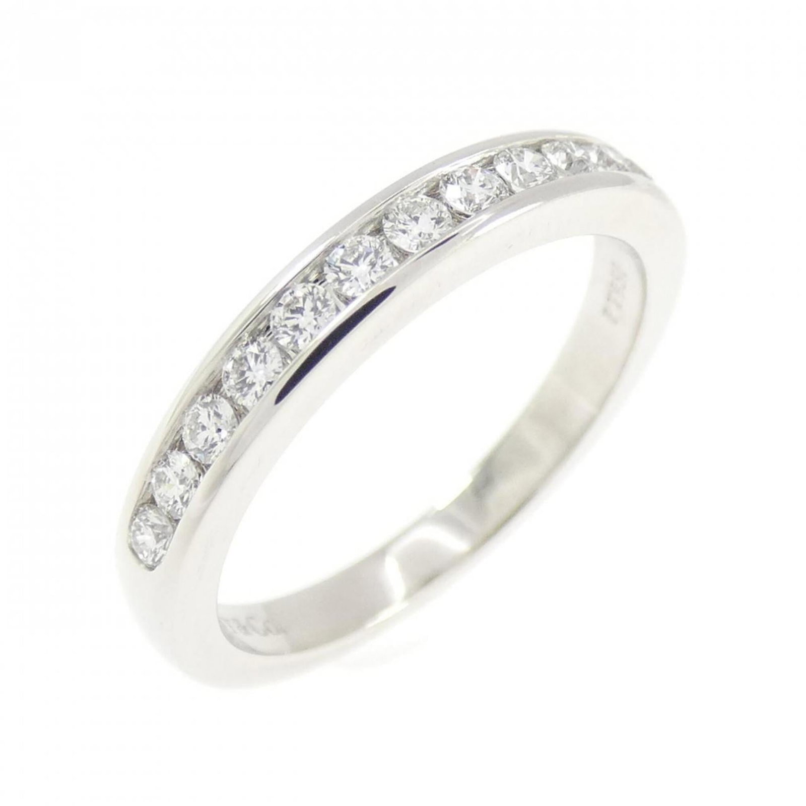 TIFFANY Band Ring Platinum 950: TIFFANY Band Ring Platinum 950 Platinum 950 Tiffany band ring featuring a diamond stone, crafted from high-quality platinum. This like new used ring boasts excellent condition with no visible wear,