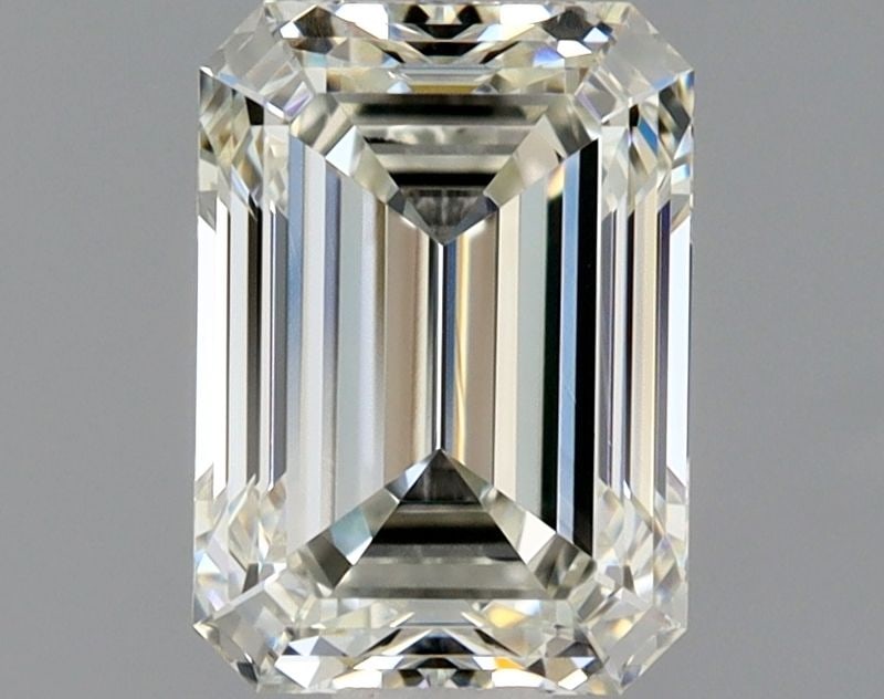 GIA Emerald 1.02ct J VVS1 - Loose Natural Diamond: GIA Emerald 1.02ct J VVS1 - Loose Natural Diamond GIA Emerald 1.02ct J VVS1 - Loose Natural DiamondThe GIA Emerald 1.02ct J VVS1 is a loose natural diamond featuring a J color grade, indicating a