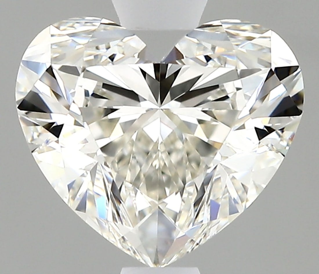 IGI Heart 1.21ct G VVS1 - Loose Natural Diamond: IGI Heart 1.21ct G VVS1 - Loose Natural Diamond The IGI Heart 1.21ct G VVS1 - Loose Natural Diamond boasts exceptional clarity and color, with a stunning G grade and VVS1 clarity. Its EX polish and