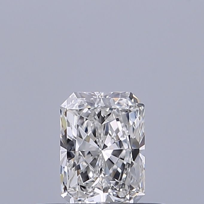 GIA Radiant 0.3ct F VVS2 - Loose Natural Diamond: GIA Radiant 0.3ct F VVS2 - Loose Natural Diamond GIA certification ensures the diamond's authenticity, while its VVS2 clarity and EX polish showcase exceptional brilliance. This 0.3ct F color diamond