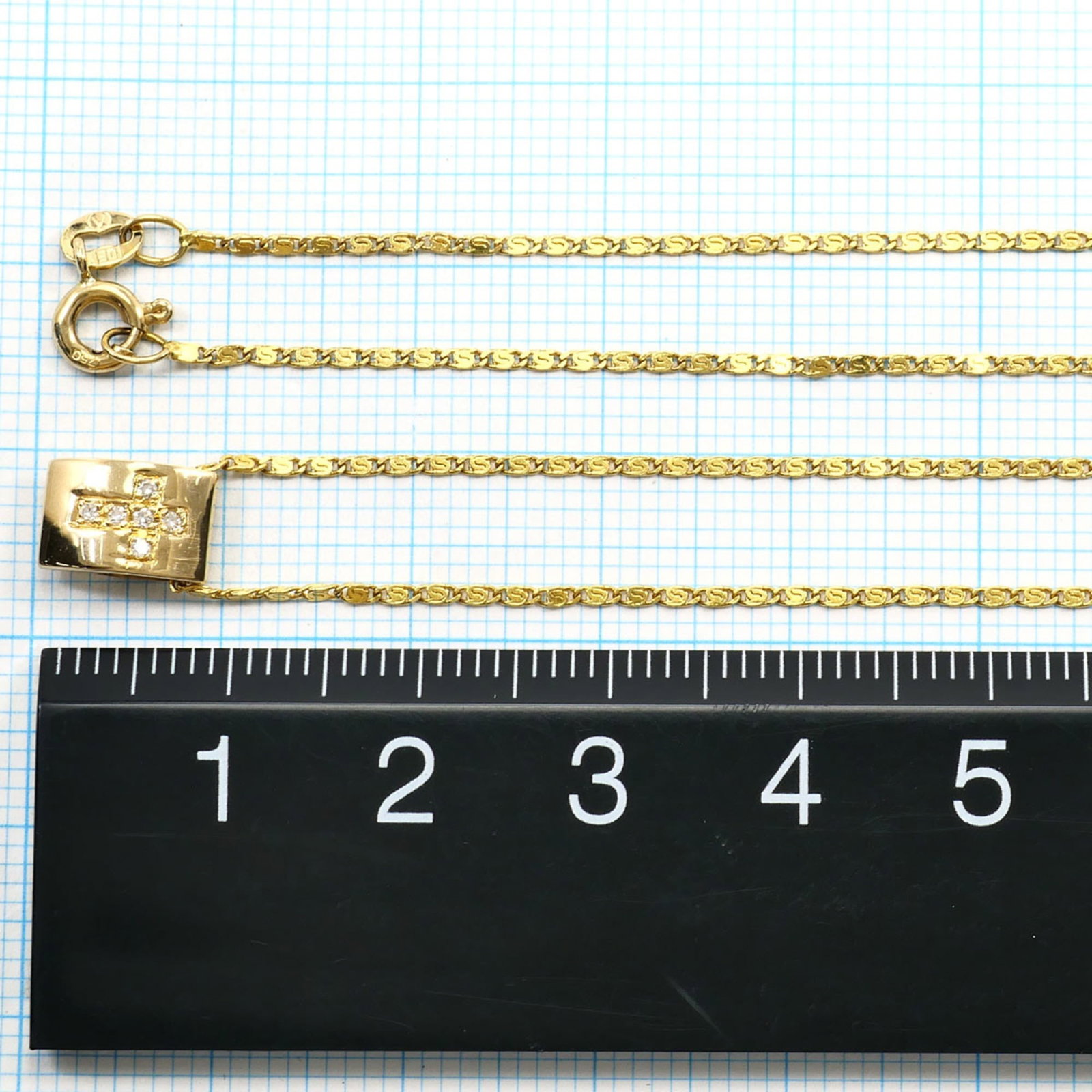 Yellow Gold (18K) - 5