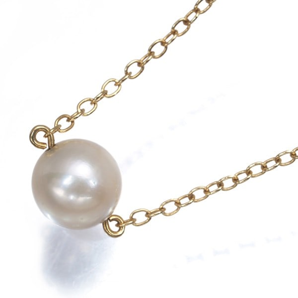 Mikimoto Necklace Akoya Pearl 7.0Mm Solitaire 18K 750 Yellow Gold: Mikimoto Necklace Akoya Pearl 7.0Mm Solitaire 18K 750 Yellow Gold The Mikimoto Necklace Akoya Pearl 7.0Mm Solitaire 18K 750 Yellow Gold is a stunning piece of jewelry featuring a 7.0mm Akoya pearl