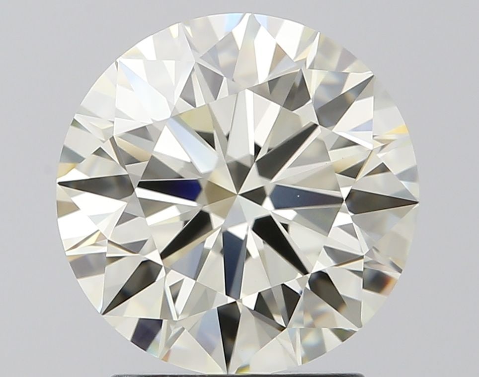 IGI Round 2.26ct J VVS2 - Loose Natural Diamond: IGI Round 2.26ct J VVS2 - Loose Natural Diamond 2.26 carat natural diamond with EX cut, J color, VVS2 clarity, and EX polish, offering exceptional brilliance and fire. Certified by IGI and accompanied