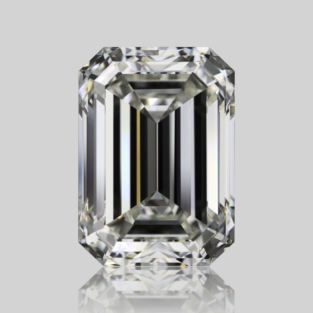 GIA Emerald 2.01ct J VVS2 - Loose Natural Diamond: GIA Emerald 2.01ct J VVS2 - Loose Natural Diamond GIA Emerald 2.01ct J VVS2 - Loose Natural DiamondThis 2.01ct GIA-certified emerald-cut diamond boasts exceptional clarity and color, with a J color gr