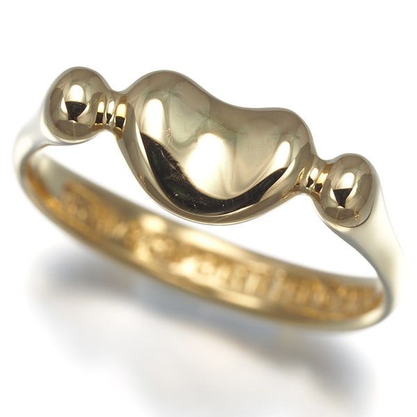 Tiffany&Co. Ring Bean Us5 18K 750 Yellow Gold: Tiffany&Co. Ring Bean Us5 18K 750 Yellow Gold 18K Yellow Gold Bean Ring from Tiffany&Co. - A delicate and elegant design, this 18k yellow gold ring features a slender profile with a 5.6mm wide band