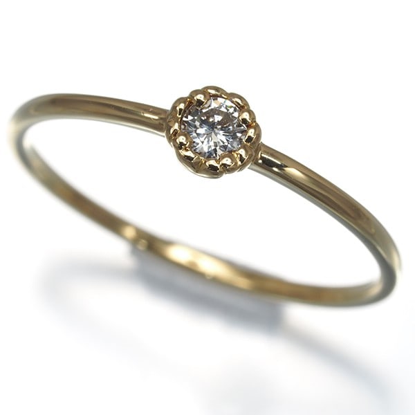 Ahkah Ring Diamond 0.05Ct Tia Solitaire Milgrain Us4.5 18K Yg: Ahkah Ring Diamond 0.05Ct Tia Solitaire Milgrain Us4.5 18K Yg The Ahkah Ring features a 0.05ct natural diamond set in a stunning Tia Solitaire design, showcasing the beauty of milgrain detailing in