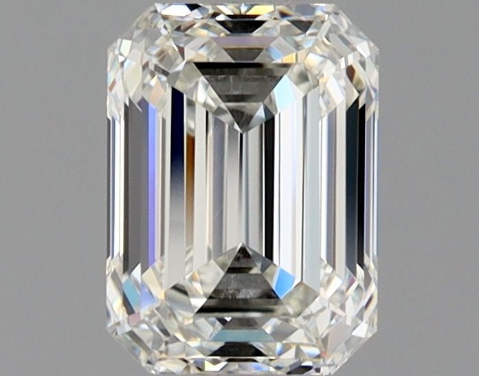 GIA Emerald 1.3ct I VVS2 - Loose Natural Diamond: GIA Emerald 1.3ct I VVS2 - Loose Natural Diamond GIA Emerald 1.3ct I VVS2 - Loose Natural DiamondThis 1.3-carat GIA-certified emerald features exceptional clarity, with a VVS2 grade indicating