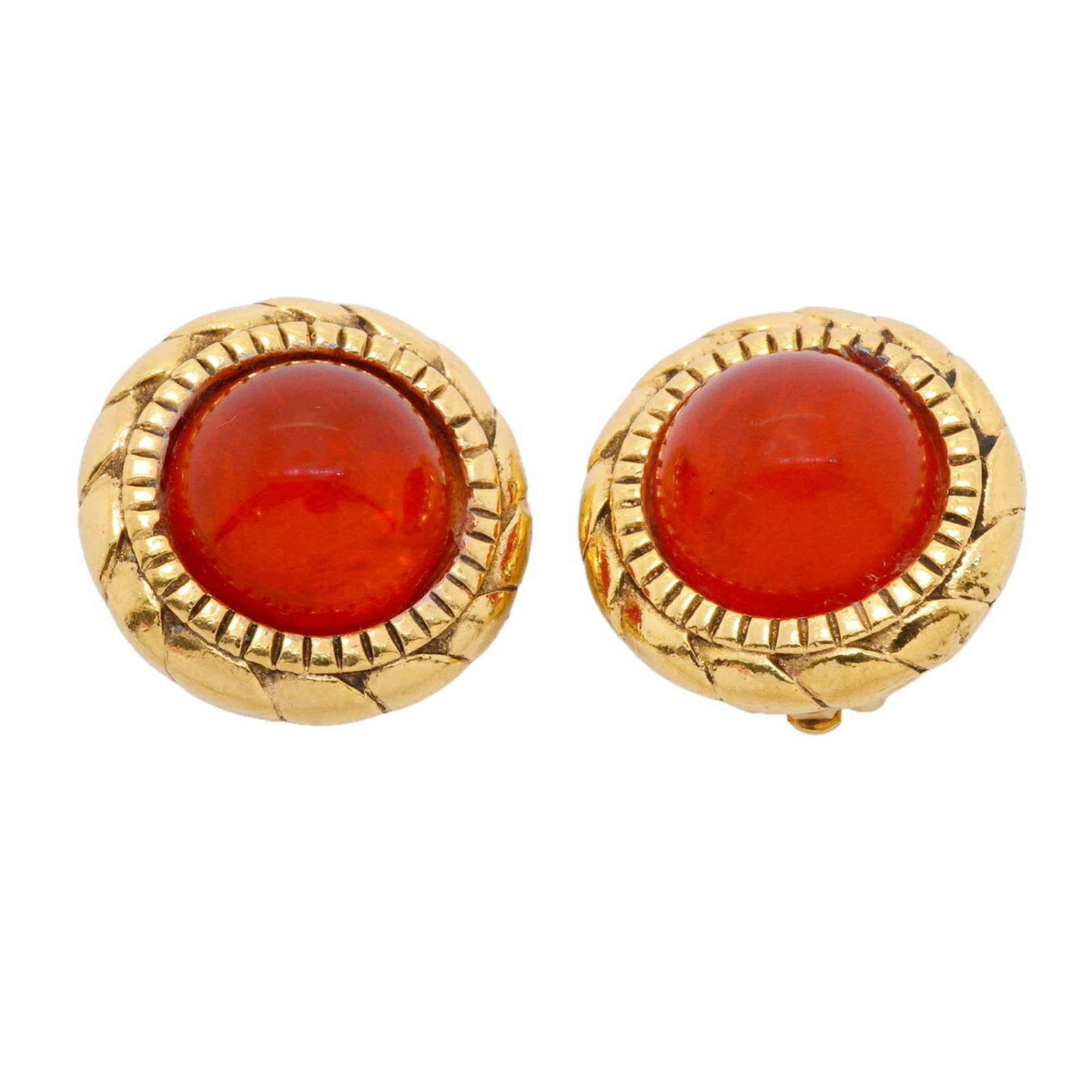 CHANEL Clip Earrings Gold Plating: CHANEL Clip Earrings Gold Plating Gold plating adds a touch of luxury to these classic clip earrings, a timeless design from CHANEL. With visible wear and minor scratches, these earrings retain their