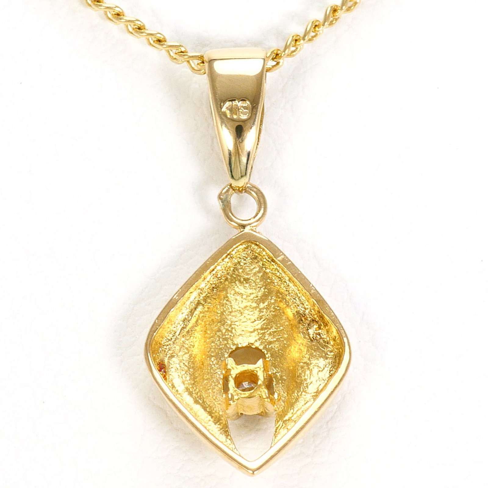 Yellow Gold (18K) - 3