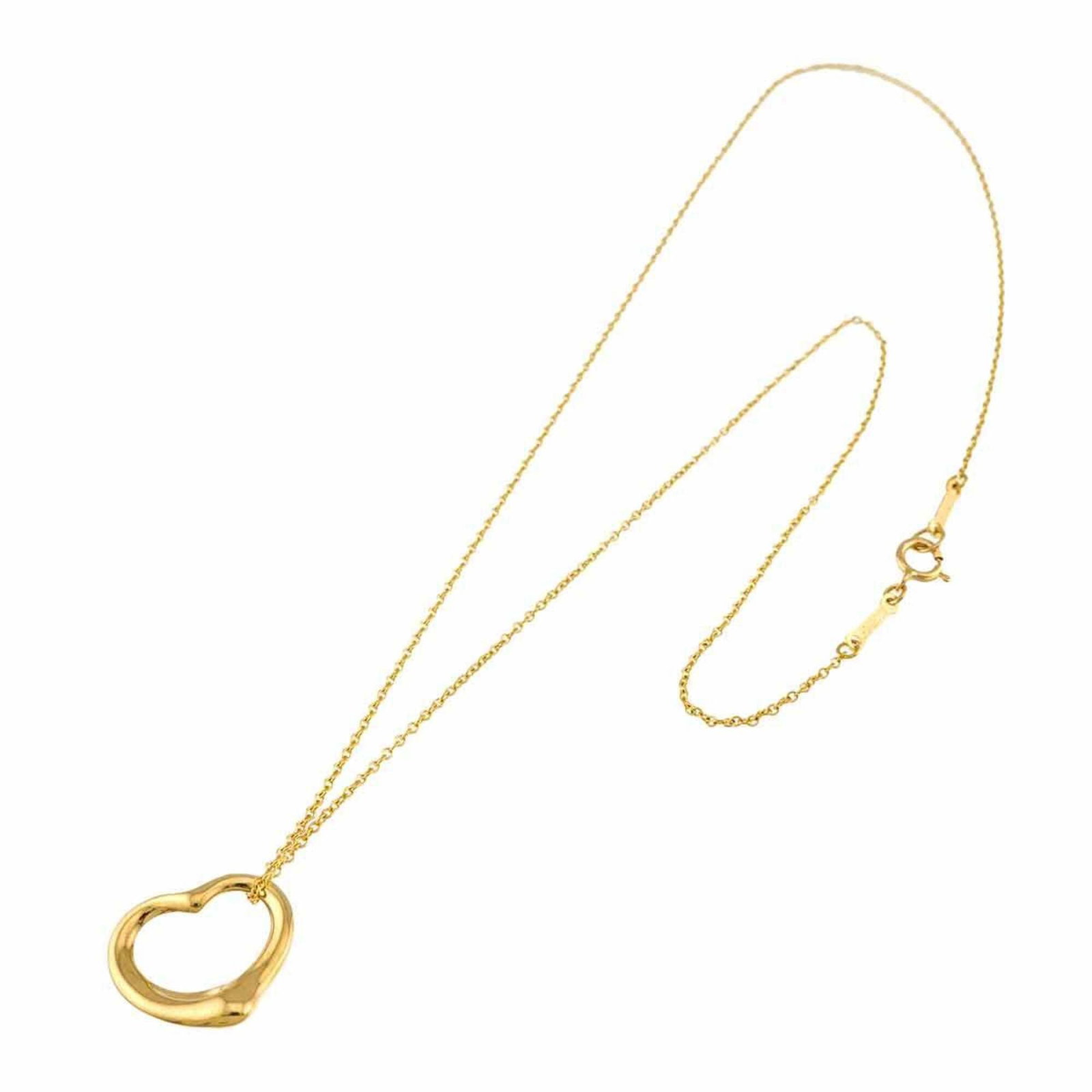 TIFFANY Yellow Gold (18K): TIFFANY Yellow Gold (18K) Yellow gold (18K) necklace with a pendant bearing a signature, crafted from high-quality 18K yellow gold. The necklace features a 40 cm circumference and a pendant measuring