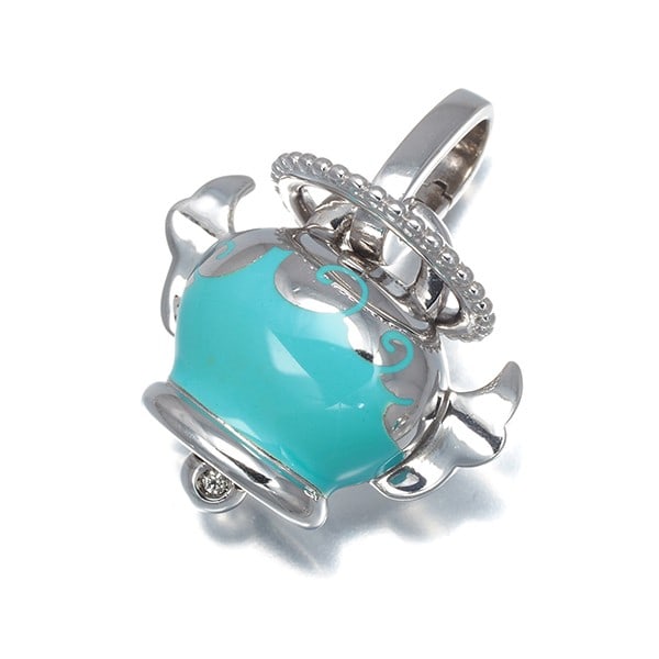 Chantecler Pendant Diamond Rooster Silver 925/Enamel: Chantecler Pendant Diamond Rooster Silver 925/Enamel Sterling silver pendant featuring a natural diamond set in a Campanelle-style rooster design, crafted with 925/Enamel details. The pendant
