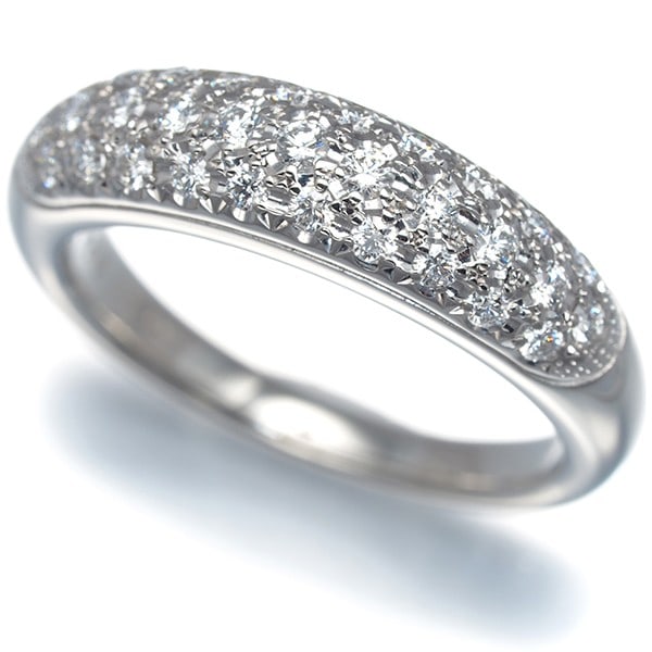 Mikimoto Ring Diamond 0.29Ct Paved Us5 950 Platinum: Mikimoto Ring Diamond 0.29Ct Paved Us5 950 Platinum Platinum pav? setting showcases a 0.29ct diamond, expertly crafted in a US5 ring size. The 950 platinum metal provides a luxurious feel, while the