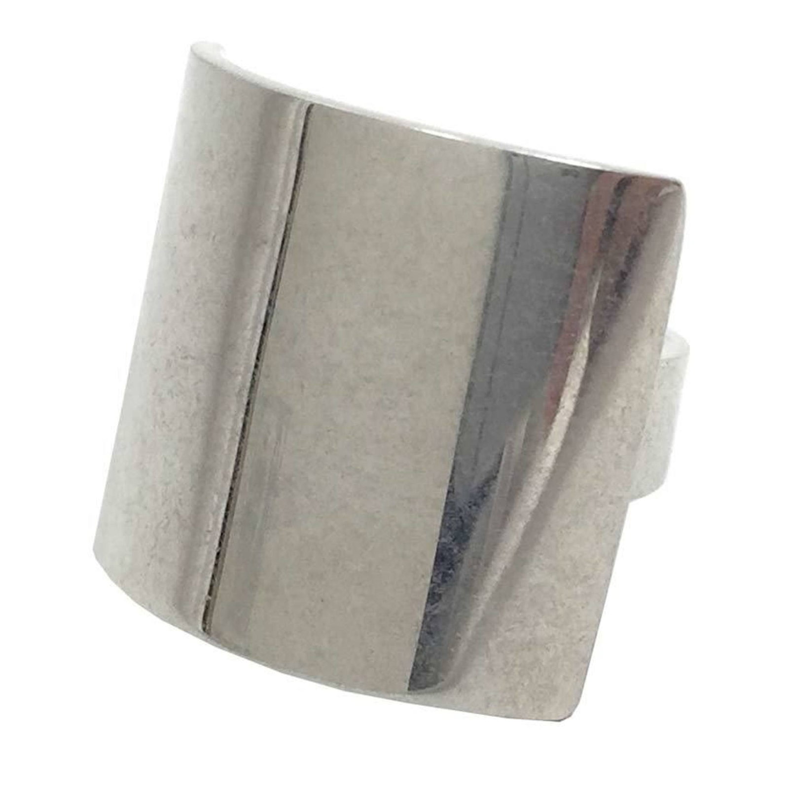CELINE Band Ring Metal: CELINE Band Ring Metal Brand new Celine Band Ring Metal, featuring a sleek metal band design. This piece comes in its original packaging, complete with a box and dust bag, and is in pristine, unused c
