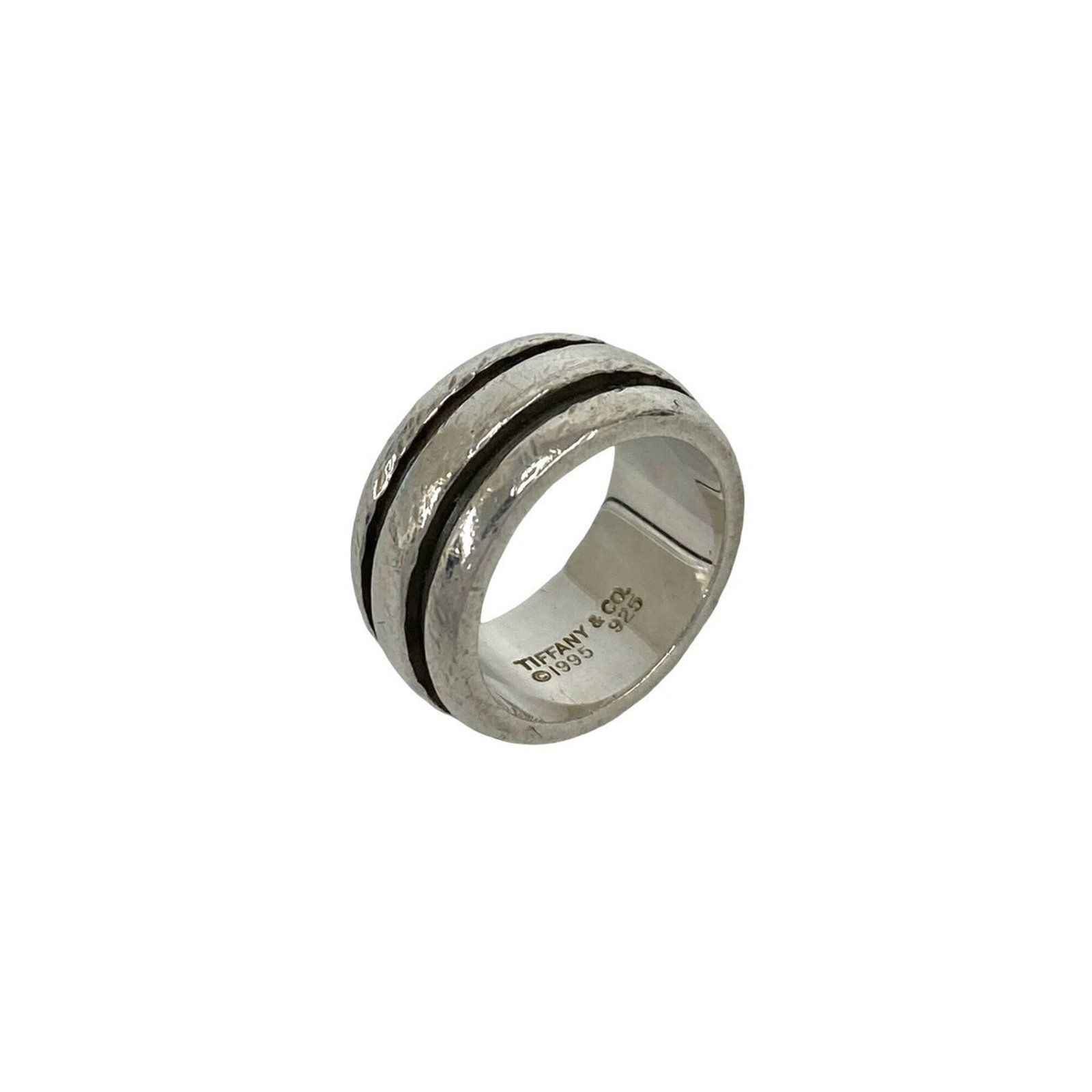TIFFANY Band Ring Silver 925: TIFFANY Band Ring Silver 925 Silver 925 band ring from Tiffany, a classic design with visible wear and scratches, offering a unique, pre-owned piece. The ring is in good condition, with scuffs and