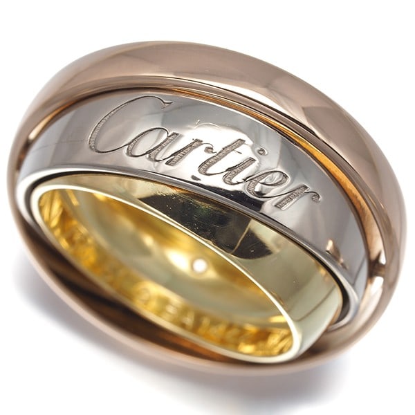 Cartier Ring And Pendant Trinity Must Essence Eu51 18K Yg/Wg/Rg: Cartier Ring And Pendant Trinity Must Essence Eu51 18K Yg/Wg/Rg 18k multi-tone gold Cartier ring features a unique trinity design. This elegant piece is crafted from 18k gold, with a ring size of EU51