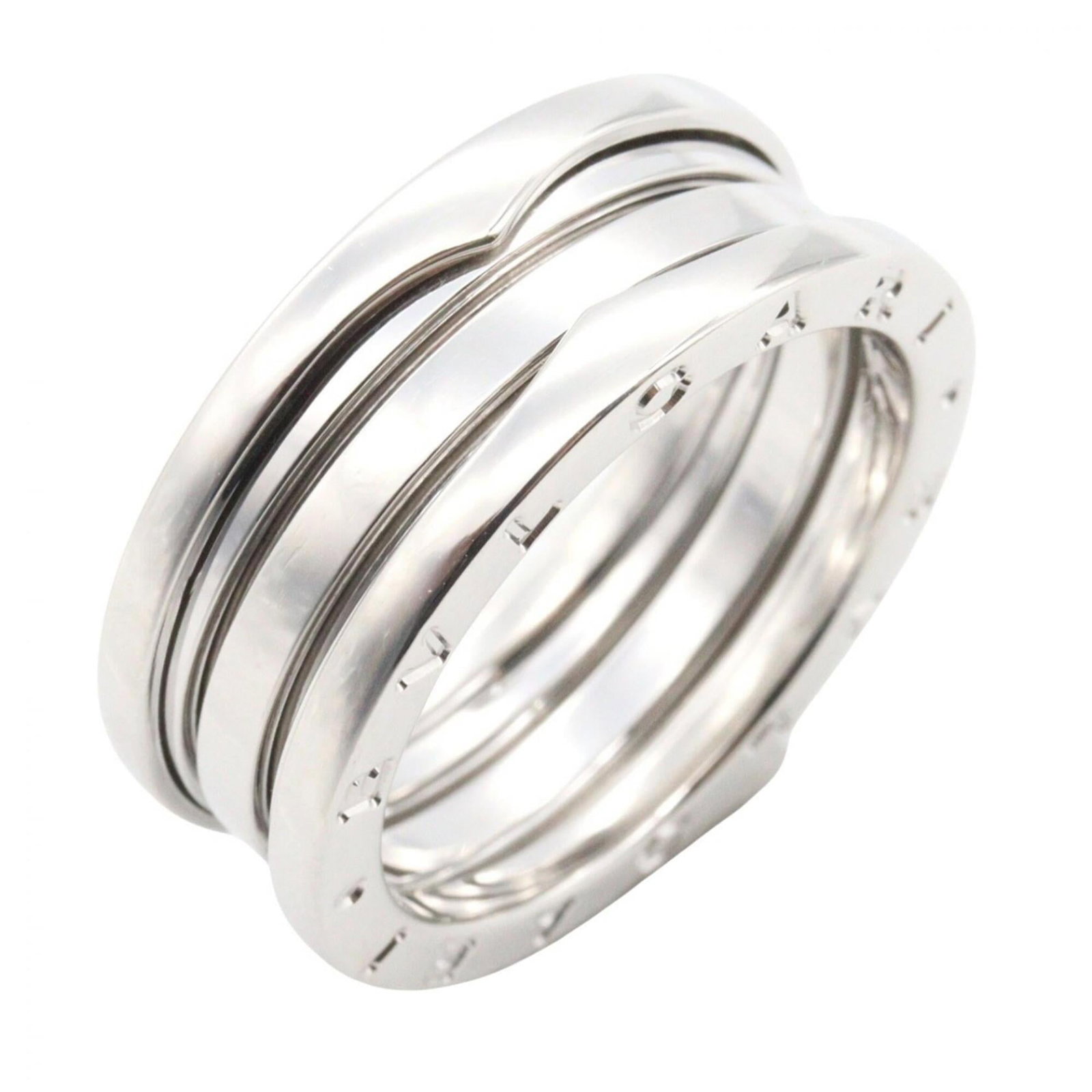 BVLGARI Band Ring White Gold (18K): BVLGARI Band Ring White Gold (18K) Bvlgari Band Ring White Gold (18K) - A sleek and sophisticated band ring crafted from 18K white gold, featuring a classic design that suits both men and women. The