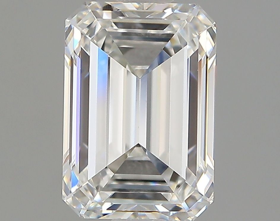 GIA Emerald 1.5ct F VVS2 - Loose Natural Diamond: GIA Emerald 1.5ct F VVS2 - Loose Natural Diamond GIA Emerald 1.5ct F VVS2 - Loose Natural Diamond is a high-quality, certified gemstone. This 1.5 carat emerald features an excellent cut, color,