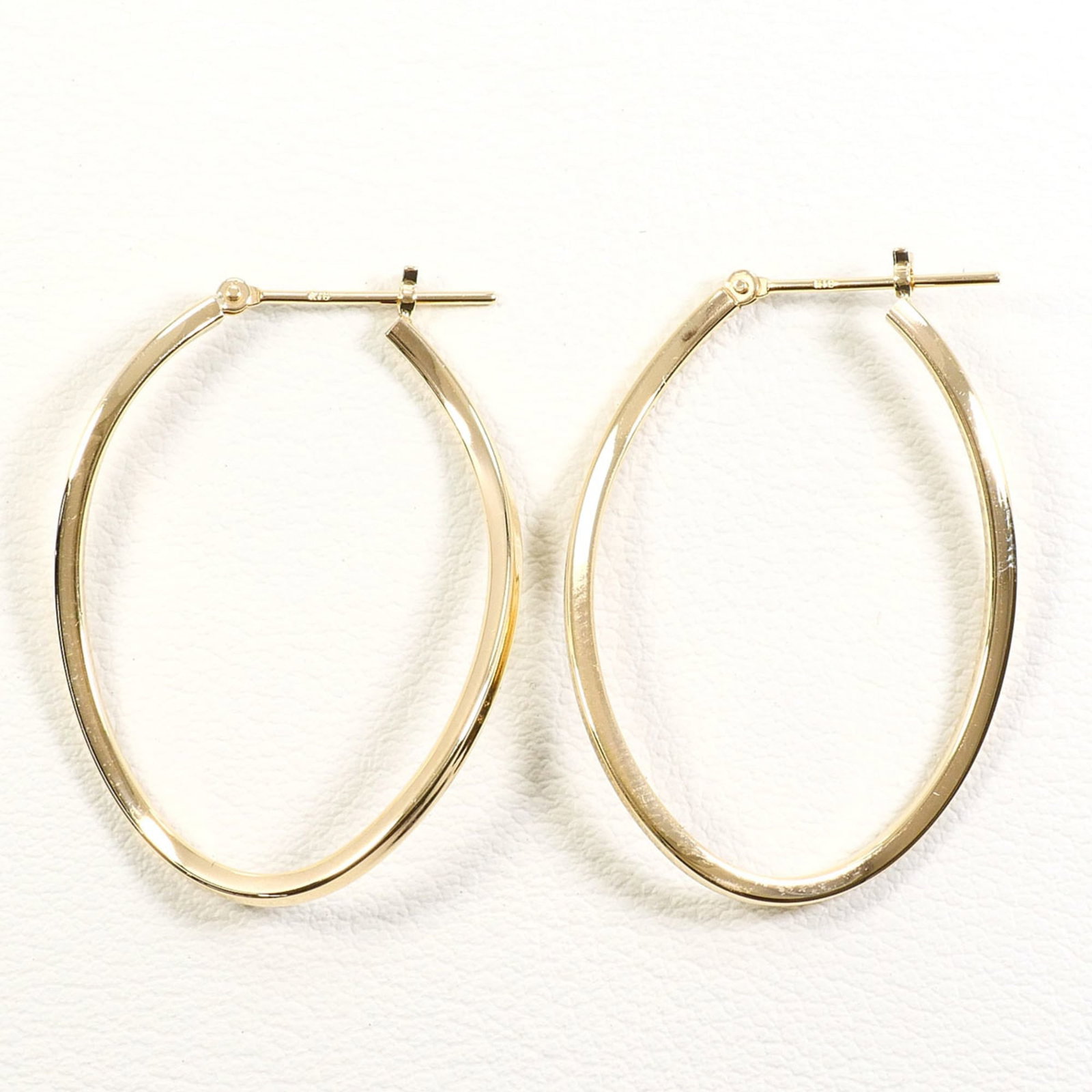 Hoop Earrings Yellow Gold (10K) (1 of 3)