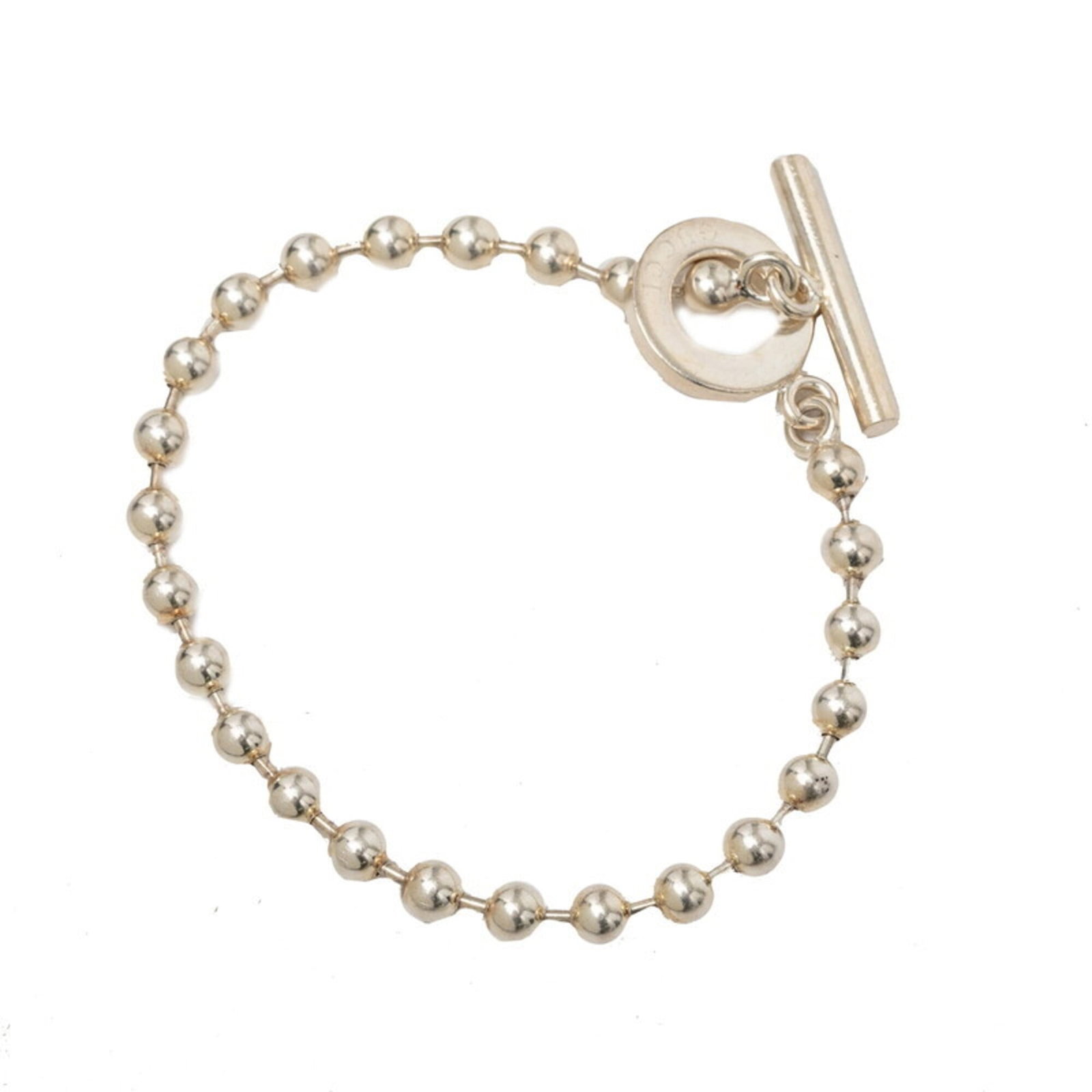 GUCCI Charm Bracelet Silver 925: GUCCI Charm Bracelet Silver 925 Silver 925 Charm Bracelet from Gucci, featuring a unique charm design, measures 20cm in length, and bears a visible signature. The bracelet has scratches, scuffs, and d
