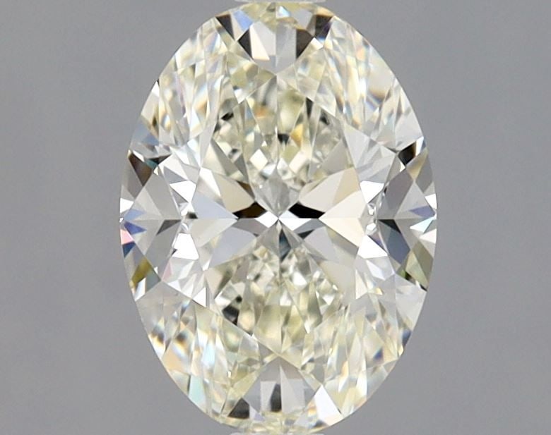 GIA Oval 1.01ct K VVS2 - Loose Natural Diamond: GIA Oval 1.01ct K VVS2 - Loose Natural Diamond GIA Oval 1.01ct K VVS2 - Loose Natural DiamondThis stunning 1.01ct oval-cut diamond boasts an exceptional K color and VVS2 clarity, giving it a