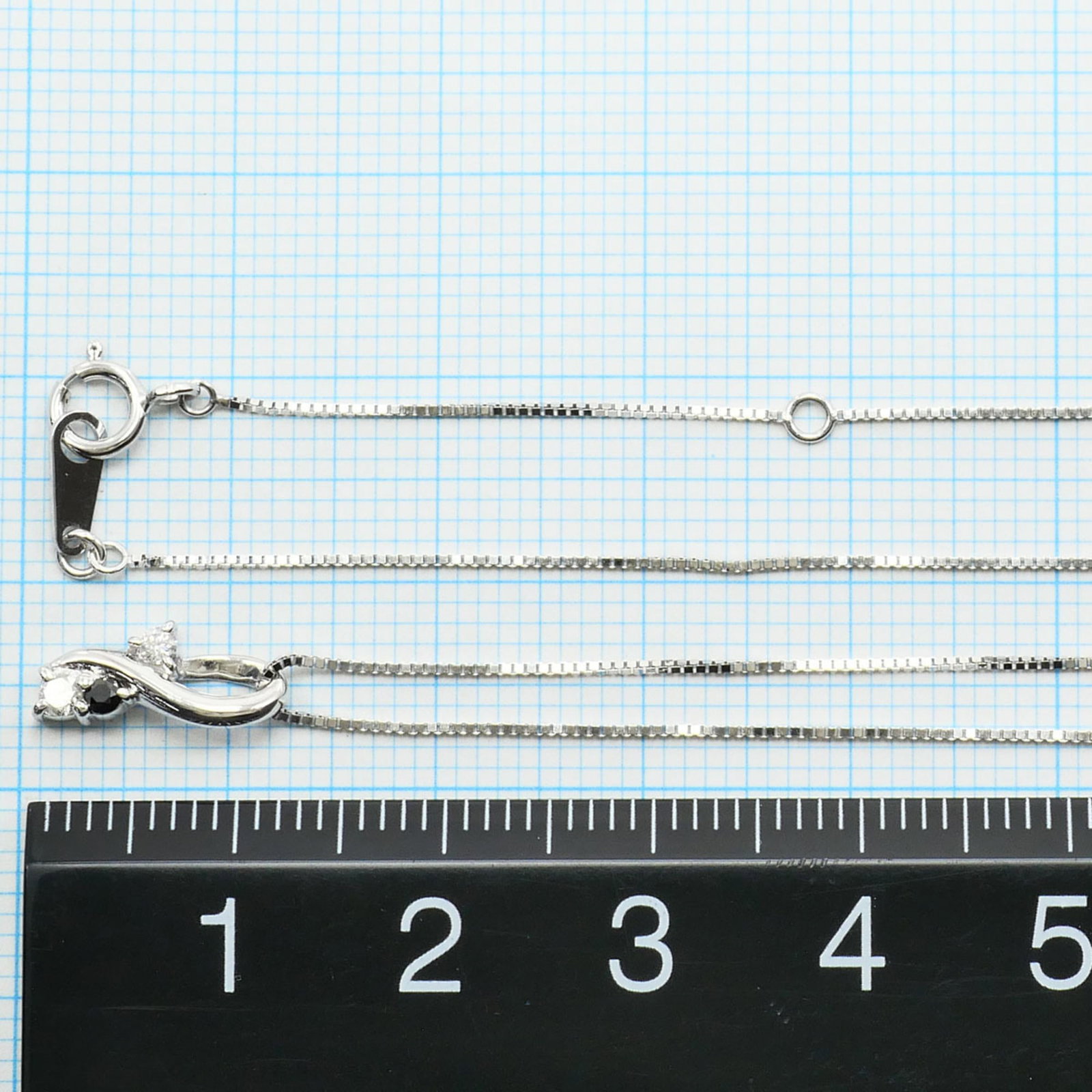 White Gold (10K) - 4