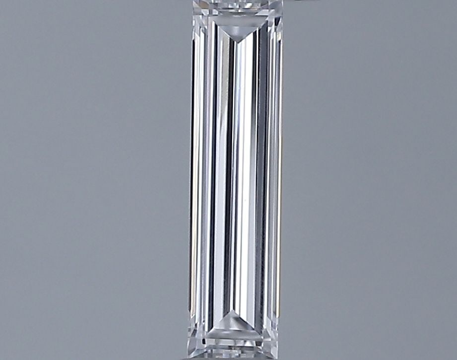 Baguette 0.18ct E VVS1 - Loose Natural Diamond: Baguette 0.18ct E VVS1 - Loose Natural Diamond A beautiful 0.18ct E VVS1 diamond, cut to its natural shape, boasts exceptional clarity and a vibrant color. This loose natural diamond is certified