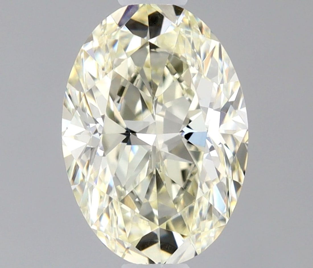 IGI Oval 0.52ct K VVS2 - Loose Natural Diamond: IGI Oval 0.52ct K VVS2 - Loose Natural Diamond 0.52ct K VVS2 - Loose Natural DiamondThe IGI Oval cut diamond boasts exceptional clarity and color, with a VVS2 grade indicating minimal inclusions. Its