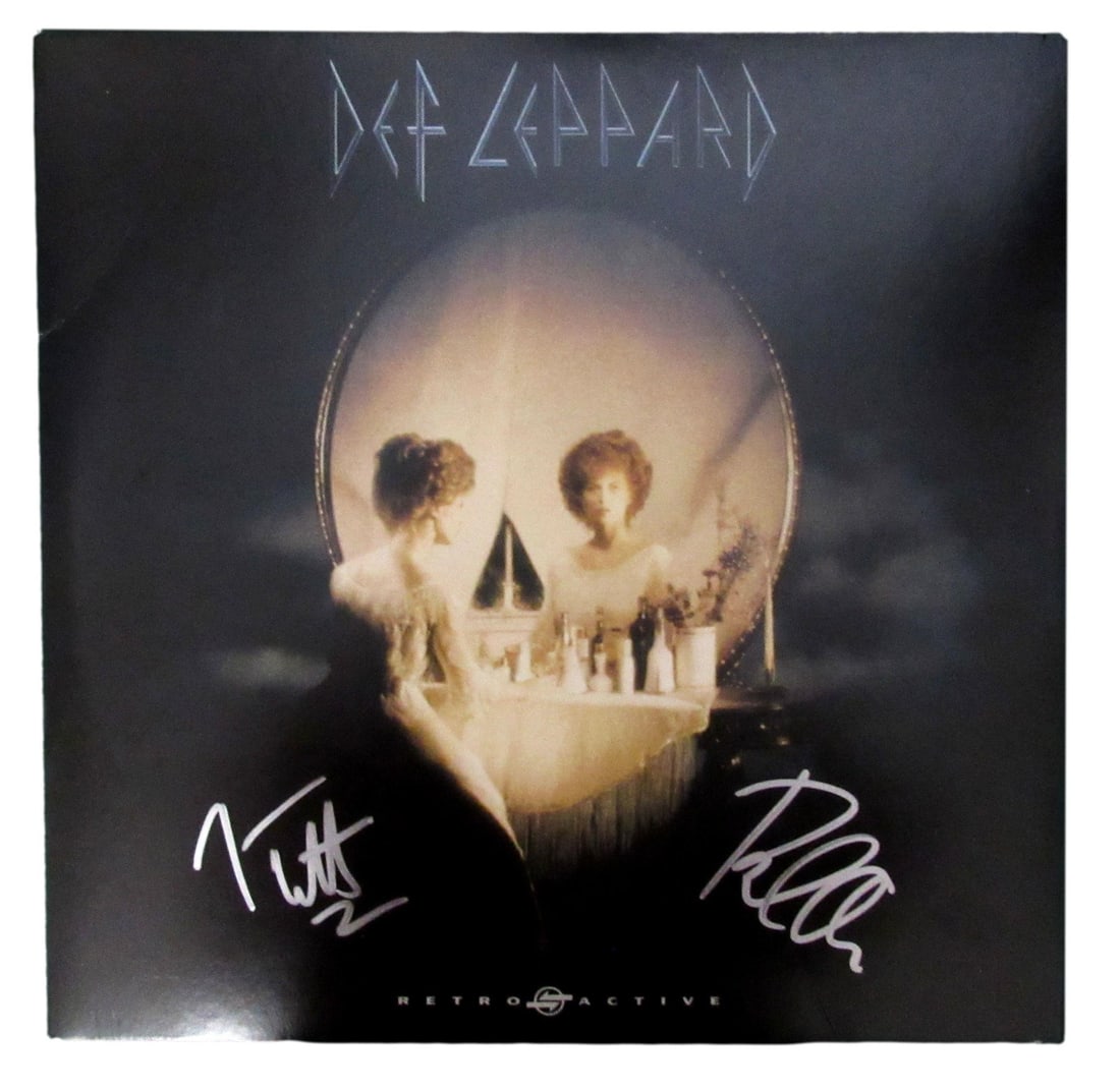 Def Leppard Joe Elliott/ Phil Collen Dual-Signed Album "Retroactive" JSA 200742 (1 of 7)