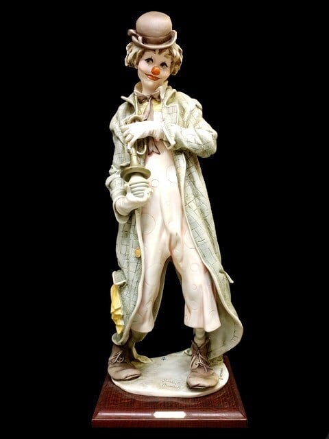 Clown Trumpet Pierrot Vintage Collectible Giuseppe 17.7inch Armani Figurine: Clown Trumpet Pierrot Vintage Collectible Giuseppe 17.7inch Armani Figurine Item Specifics: Artist: NA Signed By: NA Occasion: NA Size: NA Item Length: NA Number In Pack: NA Item Height: NA Style: NA 