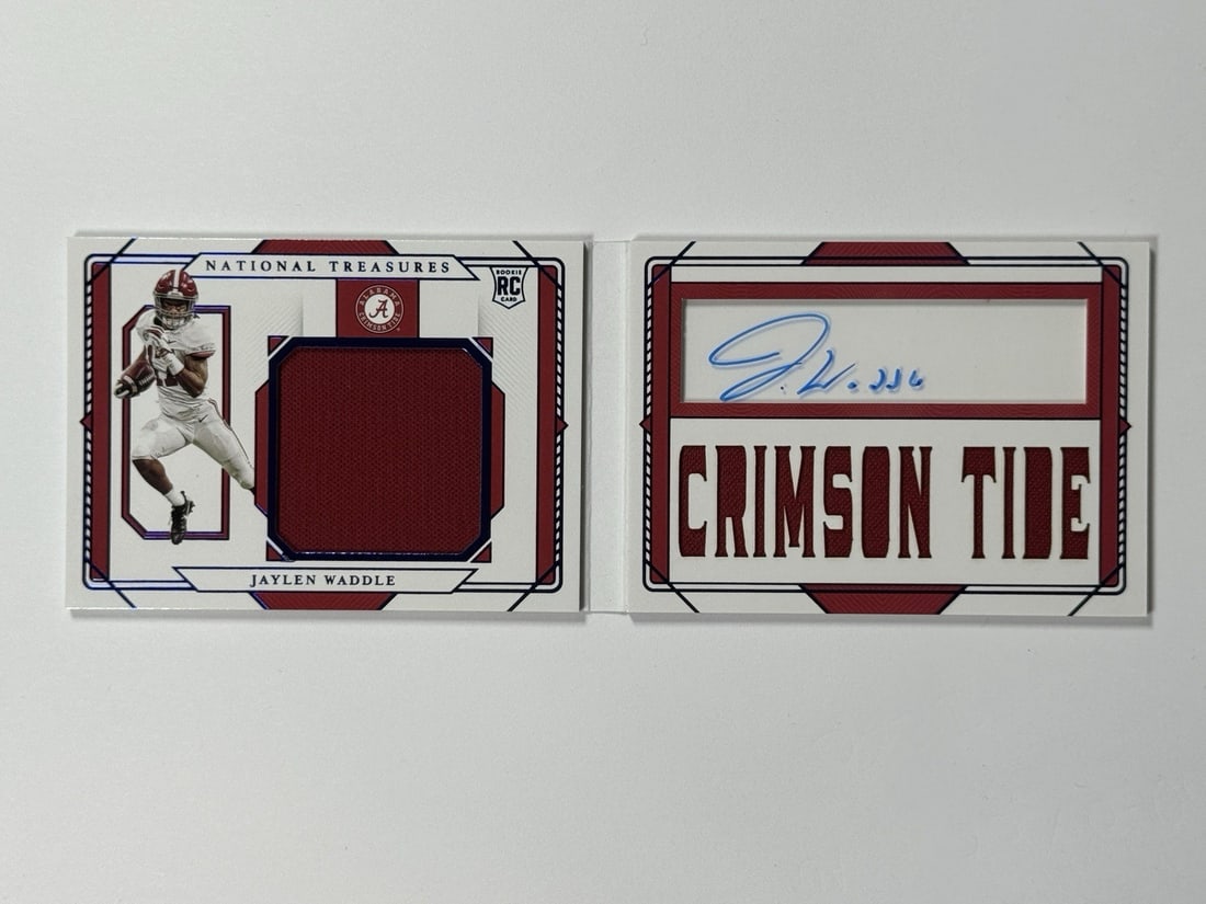 2021 PANINI NATIONAL TREASURES COLLEGIATE JAYLEN WADDLE #173 BOOKLET/ 49: 2021 PANINI NATIONAL TREASURES COLLEGIATE JAYLEN WADDLE #173 BOOKLET/ 49 Hard signed by Jaylen Waddle, a standout running back for the Alabama Crimson Tide, this 2021 Panini National Treasures