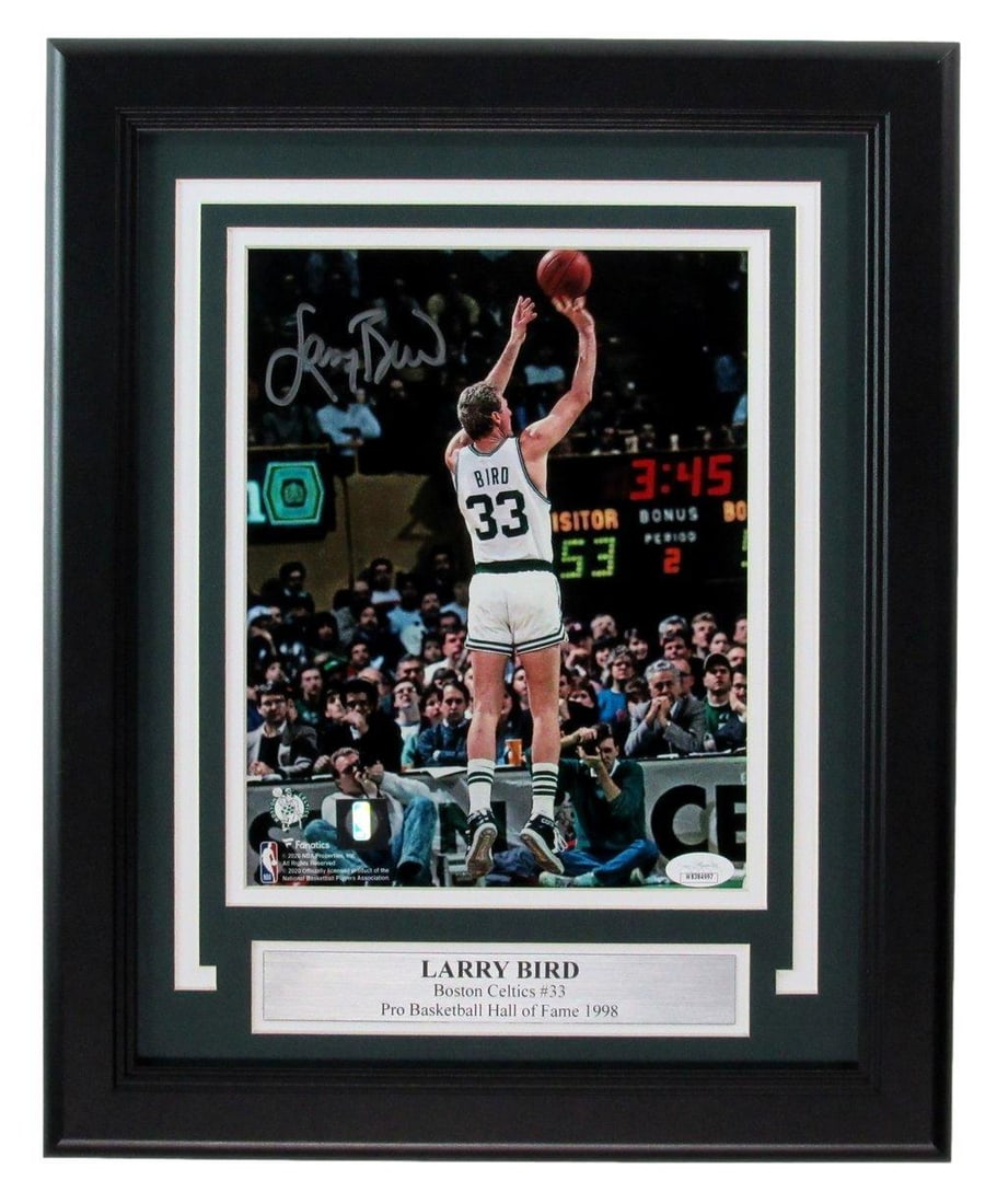 Bird Larry HOF Signed Photo Auto 8x10 Framed Celtics Boston: Bird Larry HOF Signed Photo Auto 8x10 Framed Celtics Boston Signed 8x10 Photo of Larry Bird, Boston Celtics Hall of Famer, in a professionally framed auto. The photo bears Larry Bird's signature, a no