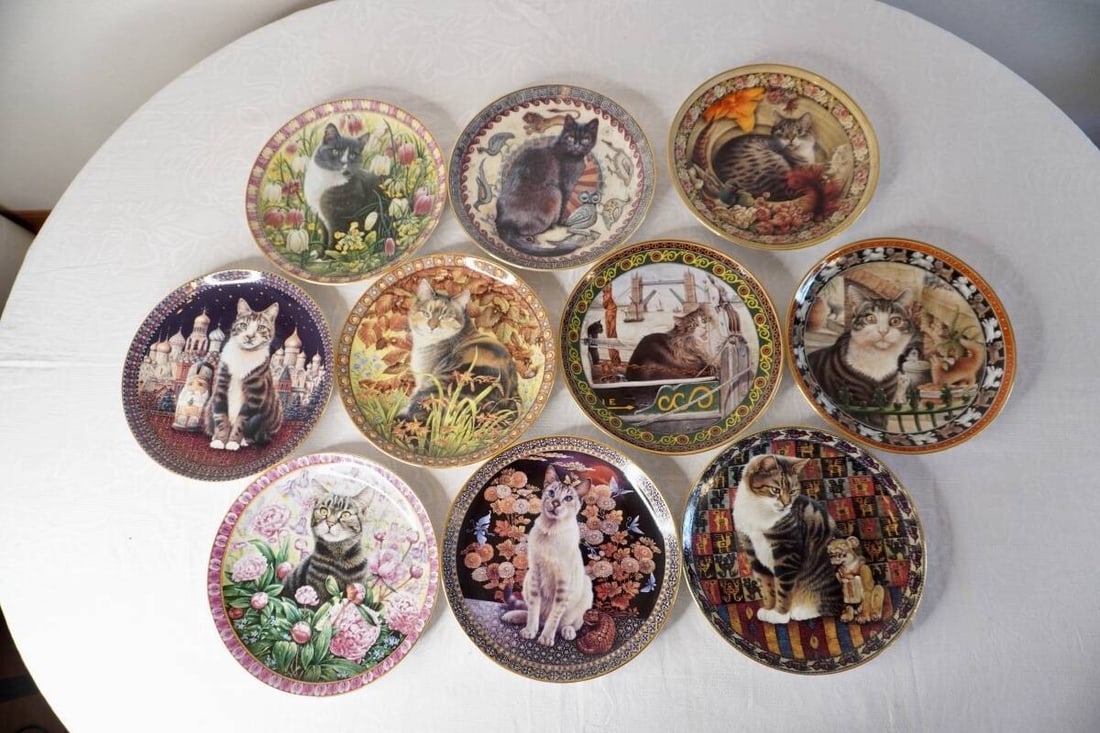 Collectible Cat Plate Set Ivory Decorative Lesley Anne Danbury Mint: Collectible Cat Plate Set Ivory Decorative Lesley Anne Danbury Mint Item Specifics: Brand: Danbury mint Product Disclaimer: Measurements approximate; colors may vary due to lighting. While we strive t