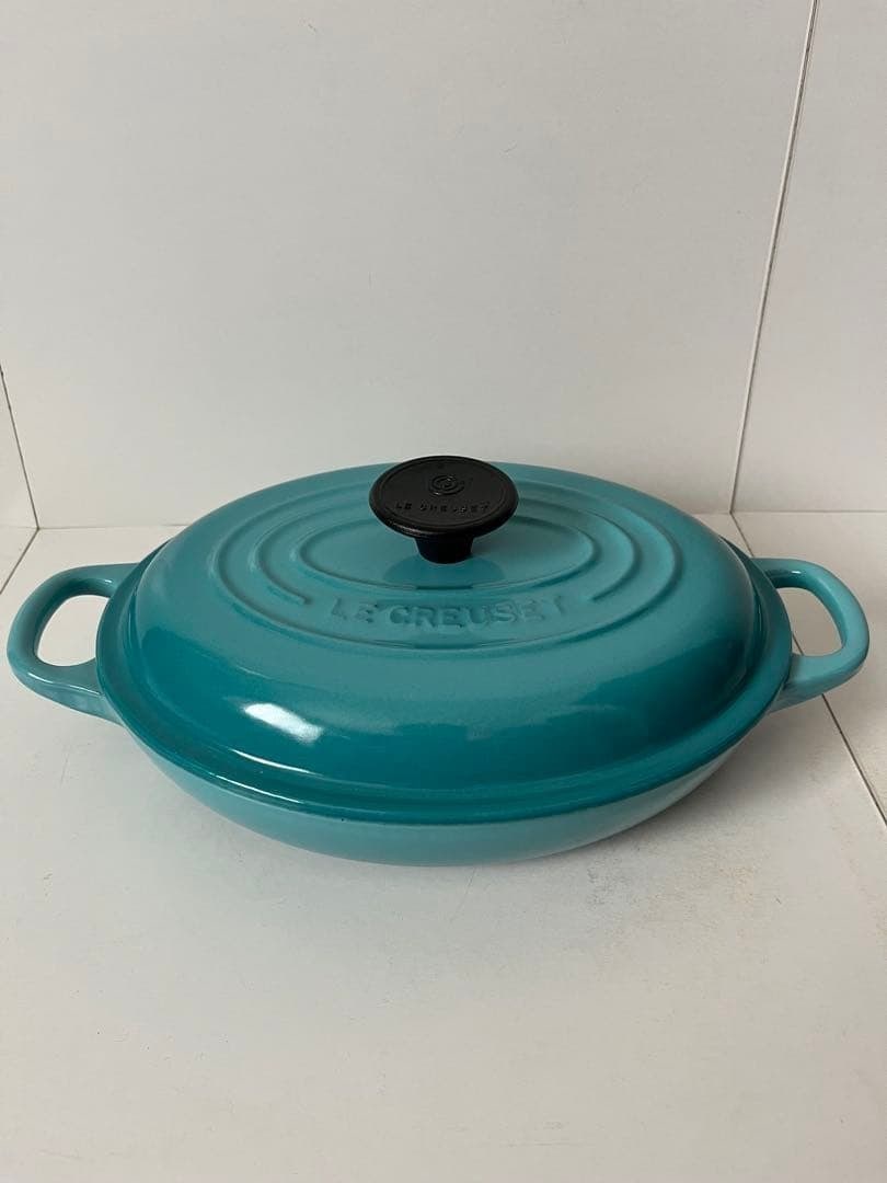 Le Creuset Buffet Casserole Caribbean Blue Oval Cast Iron Pot 8.3 in Used: Le Creuset Buffet Casserole Caribbean Blue Oval Cast Iron Pot 8.3 in Used Item Specifics: Primary Material: NA Color: Blue Material: NA California Prop 65 Warning: NA Brand: Le Creuset Country/Region 