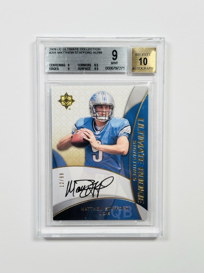 ULTIMATE COLLECTION 2009 MATTHEW STAFFORD #201 99 BGS 9 10: ULTIMATE COLLECTION 2009 MATTHEW STAFFORD #201 99 BGS 9 10 Standard Autographed 2009 Upper Deck Ultimate Collection Matthew Stafford Card #201, graded 9/10 by BGS, is a rare hard signed print from the