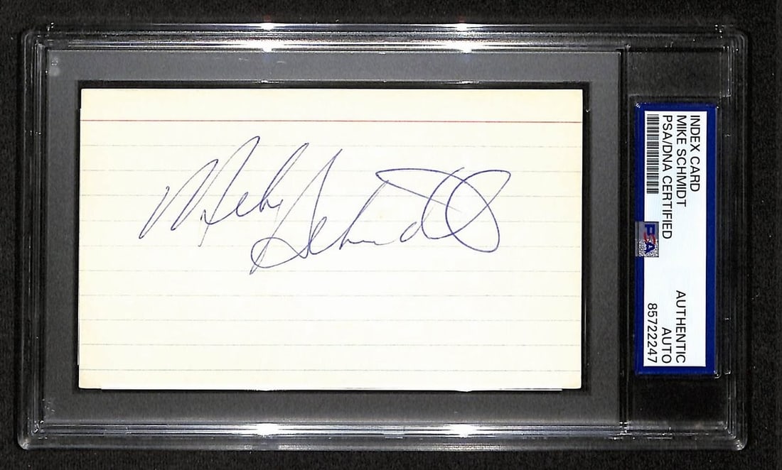 Mike Schmidt HOF Signed/ Autographed 3x5 Index Card PSA/ DNA Phillies BA203990: Mike Schmidt HOF Signed/ Autographed 3x5 Index Card PSA/ DNA Phillies BA203990 Mike Schmidt's Hall of Fame signed 3x5 index card, verified by PSA and bearing a DNA authentication, is a unique piece fo