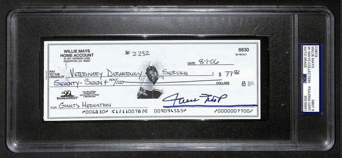 Willie Mays HOF Signed/ Auto 2006 Bank Check PSA/ DNA MINT 9 211167: Willie Mays HOF Signed/ Auto 2006 Bank Check PSA/ DNA MINT 9 211167 Signed by Willie Mays, this 2006 Bank Check is a unique piece of baseball memorabilia, featuring a Mint 9 grade from the Professiona